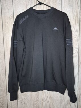 Vintage Mens Adidas Y2K Crewneck Sweatshirt Black Cursive Shoulder Script Flag
